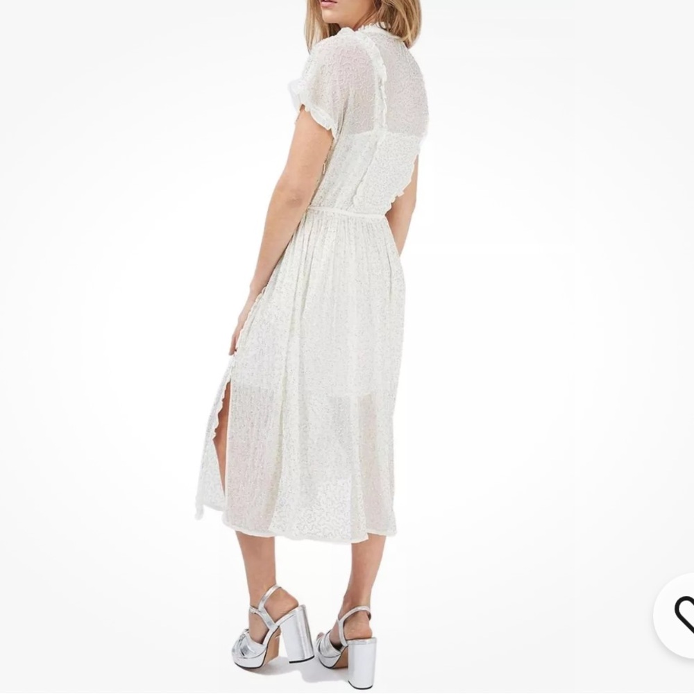 TopShop White Embellished
Shirtdress - Picture 7 of 7